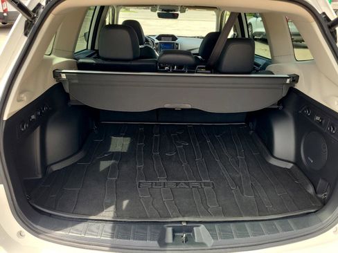 Used 2020 Subaru Forester Touring image 10