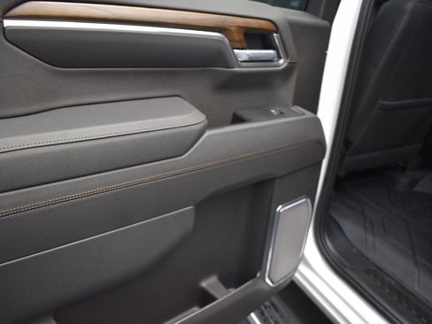 New 2025 Chevrolet Silverado 1500 High Country image 15