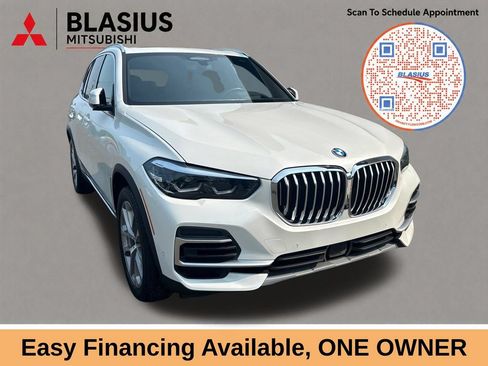 Used 2022 BMW X5 xDrive40i AWD/4WD image 3