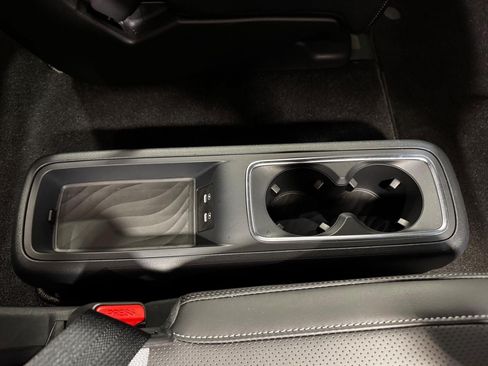 Used 2025 Nissan Armada Platinum AWD/4WD image 13