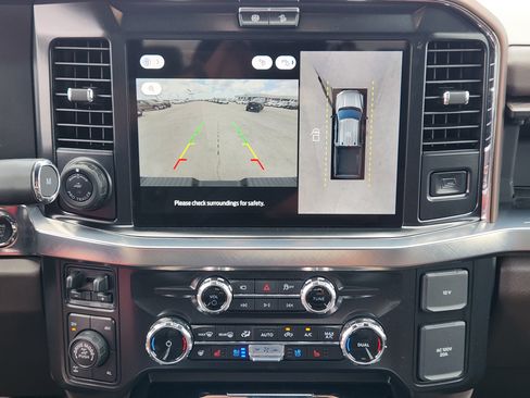 New 2026 Ford F350 King Ranch w/ Tremor Off-Road Package AWD/4WD image 15