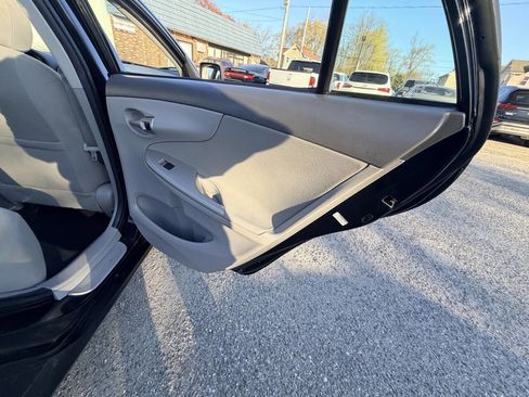 Used 2010 Toyota Corolla LE FWD image 20