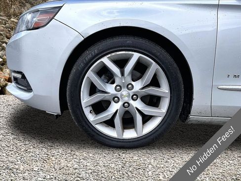 Used 2015 Chevrolet Impala LTZ FWD image 9