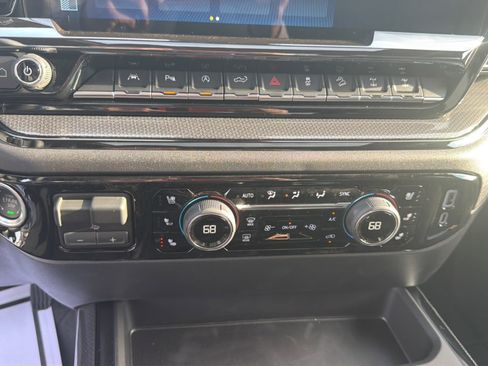 Used 2026 Chevrolet Silverado 1500 ZR2 w/ Dark Appearance Package image 24