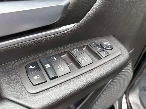 Used 2022 RAM 1500 Big Horn image 25