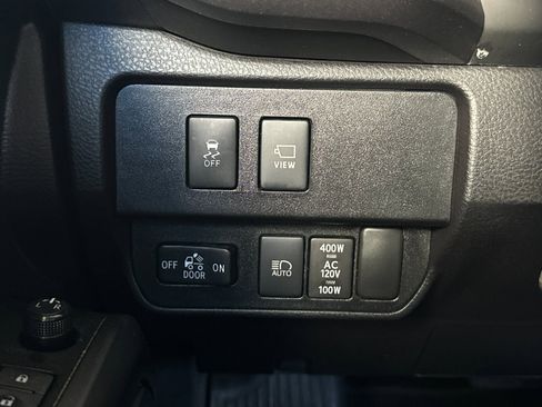 Used 2022 Toyota Tacoma TRD Sport image 27