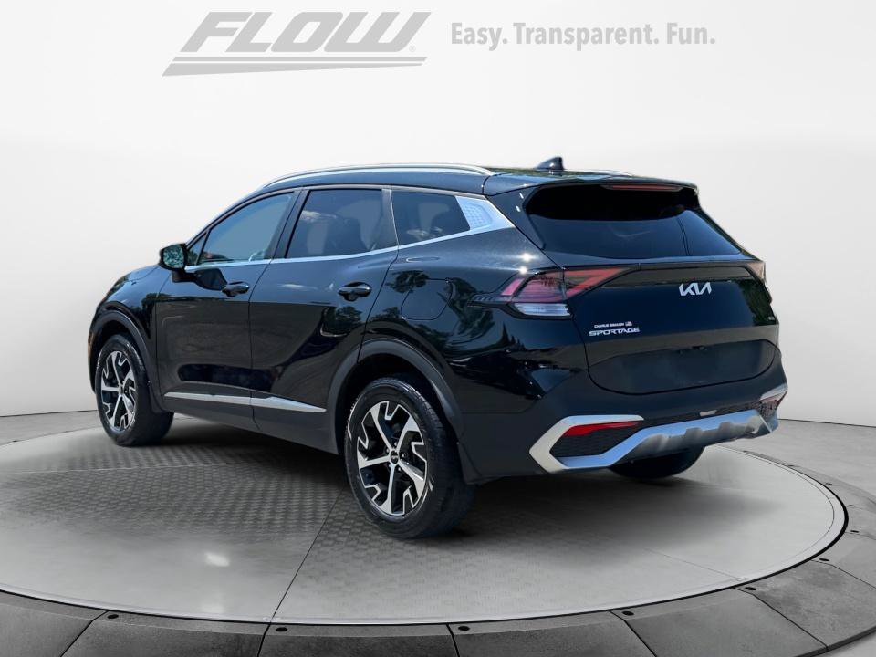 Used 2023 Kia Sportage EX AWD/4WD image 6