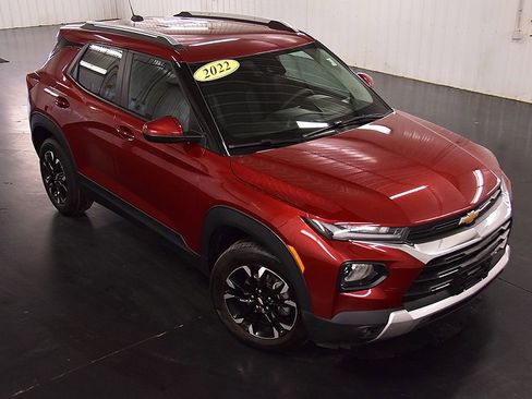 Used 2022 Chevrolet TrailBlazer LT w/ Convenience Package image 9