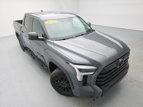 Used 2023 Toyota Tundra SR5 w/ SR5 Premium Package AWD/4WD image 2