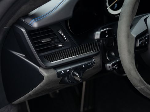 Used 2024 Porsche 911 GT3 image 43