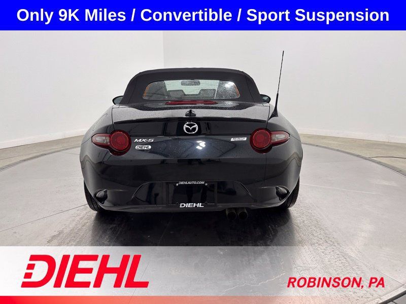 Used 2016 MAZDA MX-5 Miata Club RWD image 13