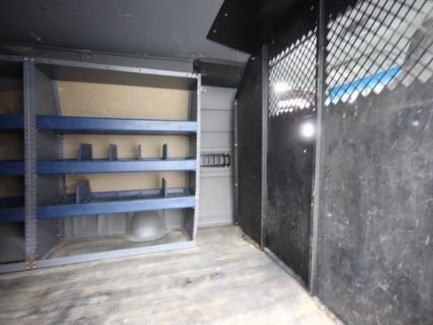 Used 2013 Ford E-250 and Econoline 250 w/ PWR Group image 16