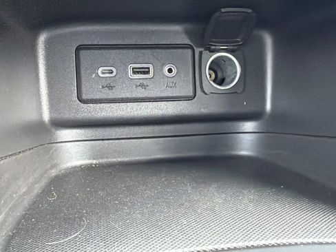 Used 2024 Chevrolet Equinox LT AWD/4WD image 28