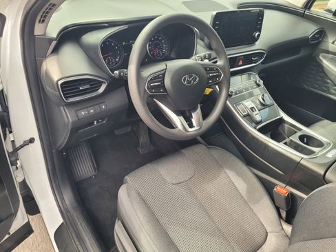 Used 2022 Hyundai Santa Fe SE image 11