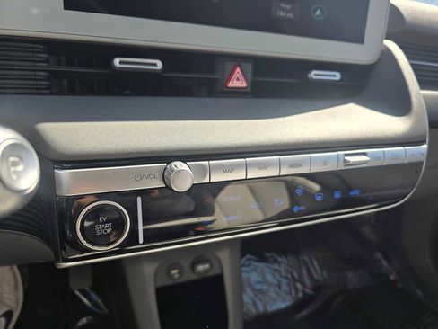 Used 2022 Hyundai Ioniq 5 SEL image 25