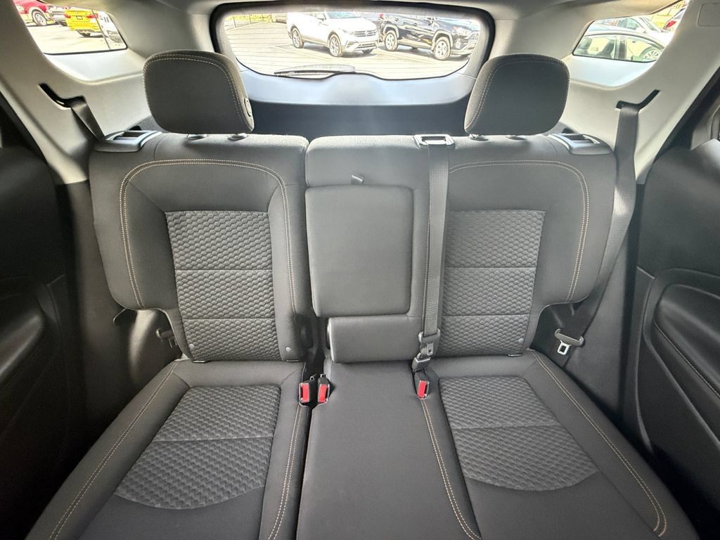 Used 2020 GMC Terrain SLE w/ Driver Convenience Package AWD/4WD image 37