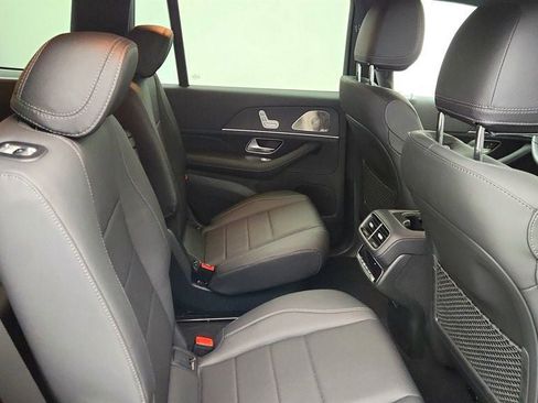 Used 2024 Mercedes-Benz GLS 450 GLS 450 4MATIC SUV image 24