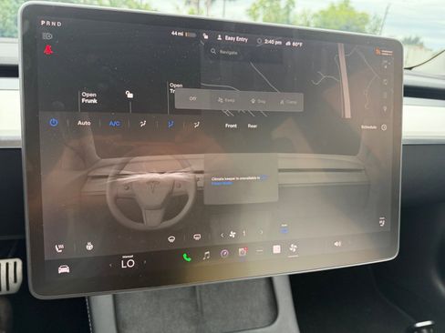 Used 2022 Tesla Model 3 Long Range image 16