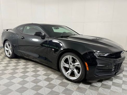 Used 2022 Chevrolet Camaro SS RWD image 12