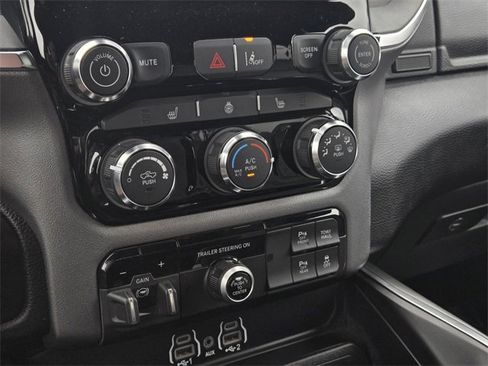 Used 2025 RAM 1500 Big Horn image 15