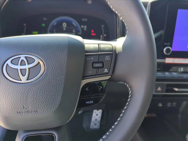 Certified 2026 Toyota Camry SE FWD image 13