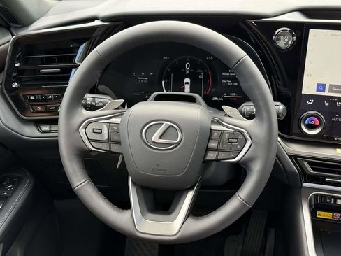 Used 2026 Lexus TX 350 AWD image 9