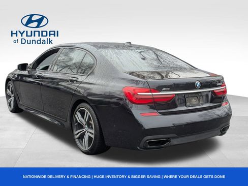 Used 2016 BMW 750i xDrive image 3