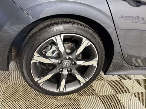 Used 2025 Honda Civic Sport image 30