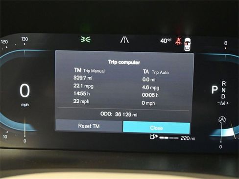 Used 2023 Volvo XC90 B6 Plus w/ Protection Package image 27