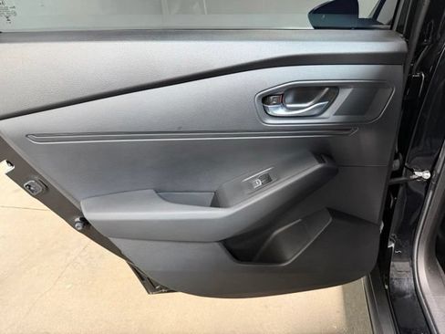 Used 2025 Honda Accord Sport image 16