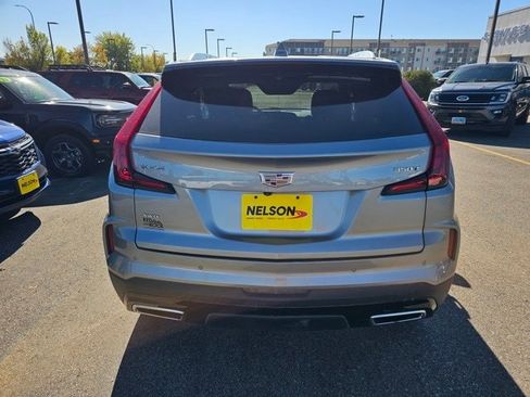 Used 2024 Cadillac XT4 Premium Luxury image 8