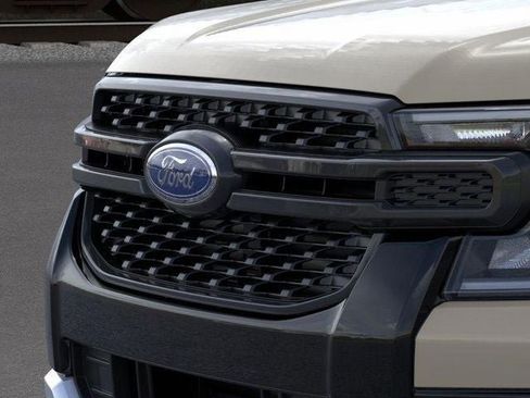 New 2025 Ford Ranger XLT w/ Convenience Package image 17