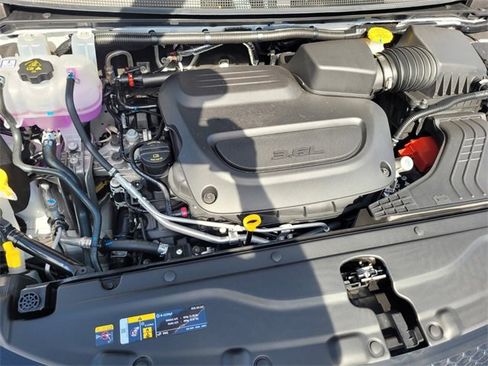 New 2026 Chrysler Voyager LX image 19