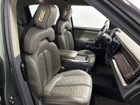 Used 2022 Rivian R1T Adventure image 23