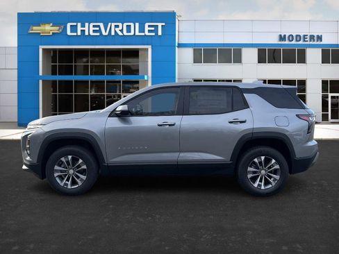 New 2026 Chevrolet Equinox LT image 2