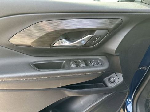 Certified 2023 GMC Terrain SLE w/ Driver Convenience Package image 17