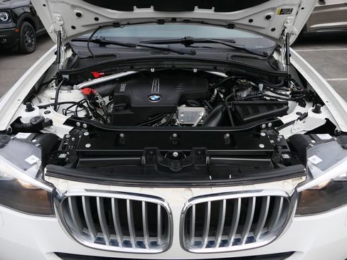 Used 2017 BMW X3 sDrive28i RWD image 32