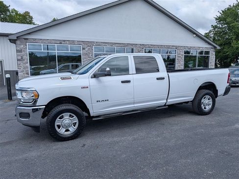 Used 2022 RAM 2500 Tradesman AWD/4WD image 3