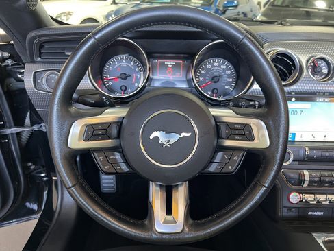 Used 2017 Ford Mustang GT Premium w/ GT Performance Package image 10