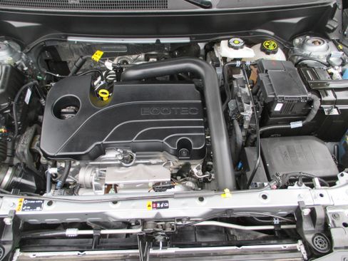 Used 2023 Chevrolet Equinox LT image 26