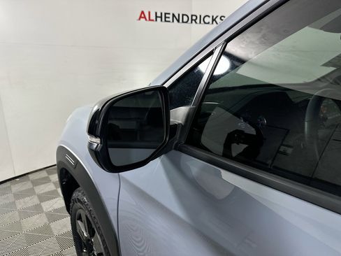 Used 2022 Honda Pilot TrailSport image 10