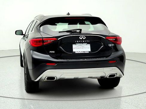 Used 2019 INFINITI QX30 AWD w/ Navigation Package image 6