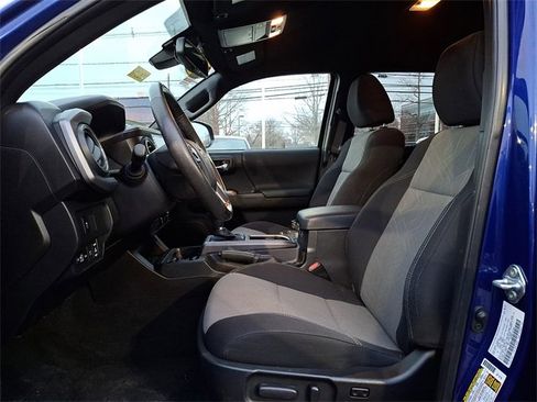 Certified 2023 Toyota Tacoma TRD Sport image 13