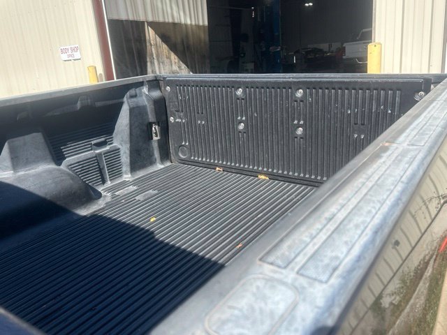 Used 2013 Toyota Tundra 4x4 CrewMax w/ Tow Pkg image 12
