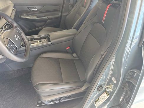 New 2026 Nissan Sentra SR w/ SR Premium Package image 24