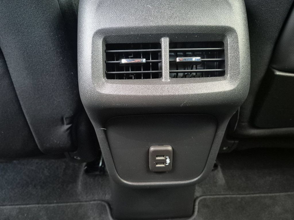 Used 2021 GMC Terrain SLE w/ Driver Convenience Package AWD/4WD image 22