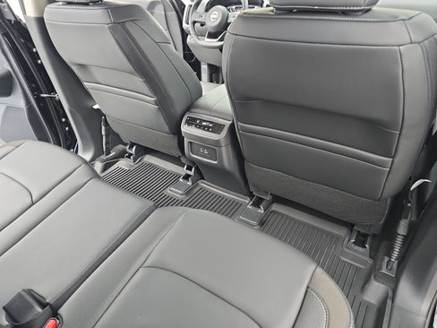 New 2025 Nissan Pathfinder SL w/ Cargo Package image 11