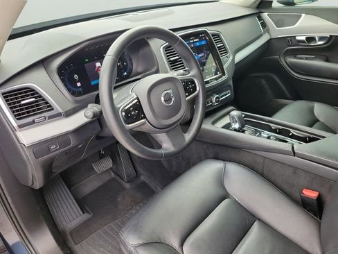 Used 2023 Volvo XC90 B5 Core image 16