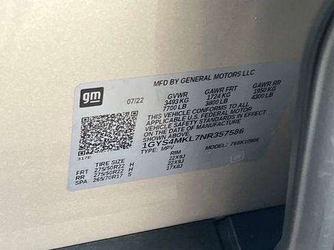 Used 2022 Cadillac Escalade ESV Premium Luxury Platinum image 40