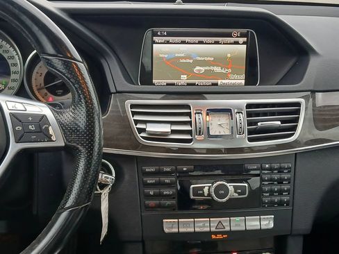 Used 2014 Mercedes-Benz E 350 4MATIC Sedan w/ Premium 1 Package image 23
